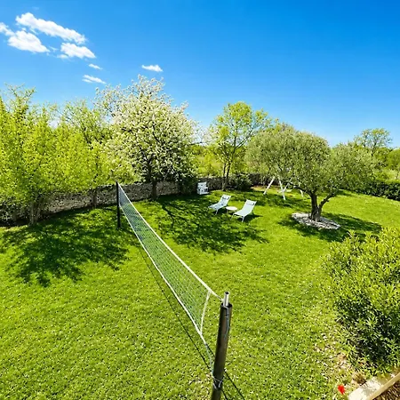 Private 9000qm Estate With Pool And Yacuzzi And Sauna Absolute Privacy Near Fazana * Juršići