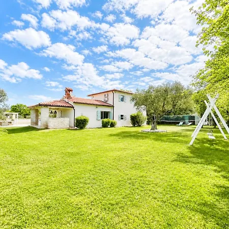 Private 9000qm Estate With Pool And Yacuzzi And Sauna Absolute Privacy Near Fazana Juršići